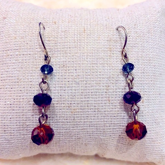 💟 2/$15 Sale 💟 Crystal Drop Earrings!!! - Picture 3 of 7